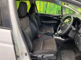 運転席シート廻りは使用感も少なく、良好な状態となっています。丁寧に使われていたことがよくわかりますね。