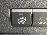 【ステアリングヒーター】冬場の寒い日に手がかじかみながら運転するのはツライですよね。でも、これがあれば安心です!ハンドルのグリップ部がじわっと暖かくなって心までポカポカします。