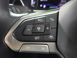 ステアリングホイール左側は同一車線内全車速運転支援システム【TRAVEL ASSIST】の設定ができます。