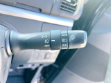 【オートライト】車外の明るさを検知して、自動的にヘッドライトを点灯してくれます♪トンネルを走行する際にも、自動的に点灯してくれて便利な装備の1つです♪
