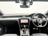 アルテオン Rライン 4モーション アドバンス 4WD 