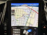 純正メモリーナビを装備。タッチパネル式で使いやすく、お出かけもラクラクです。