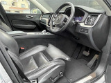 XC60 B5 AWD インスクリプション 4WD 4WD 本革シート