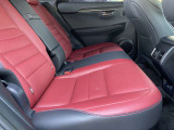 当店は新車販売・中古車販売・車検・整備・鈑金塗装・用品販売・自動車保険を取扱い、カーライフの総合店舗です。