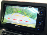 【バックカメラ】駐車時に後方がリアルタイム映像で確認できます。大型商業施設や立体駐車場での駐車時や、夜間のバック時に大活躍!運転スキルに関わらず、今や必須となった装備のひとつです!