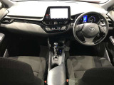C-HR ハイブリッド 1.8 S LED パッケージ