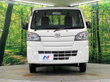 弊社では、全車『修復歴なし』のお車のみ取り扱っております。専任バイヤーによる厳選した仕入れの後、入庫後の車両チェックを行い、ネクステージが認定した高品質な中古車をご提供しております。