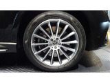 メルセデスの認定中古車「サーティファイドカー」では、万一お車が故障した場合も、ご購入後1年間もしくは2年間※は走行距離にかかわらずメルセデス・ベンツ正規サービスネットワークで無料修理いたします