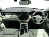 XC60 リチャージ アルティメット T6 AWD PHEV 4WD 