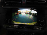 バックカメラで安全に駐車することができます。