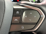 【レーダークルーズコントロール】高速道路での長距離走行が楽に!!自動で速度を保つクルーズコントロールが、衝突軽減システムと連携し、前方の車両を感知して車間を保つように速度調節してくれます!!
