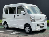 愛知日産の中古車は走行距離無制限の保証付きなので、安心してお乗り頂けます!(保証期間は車両によって異なります。詳細は当店スタッフまでお気軽にお尋ねください。)