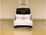 ご納車までの期間ですが、県内のお客様は1、2週間、県外のお客様は2、3週間ほどでご納車が可能となります。但し、お支払いや書類の状況によっては多少の前後もありますので、その際には何卒ご了承下さい。