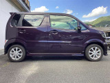ご購入していただいたお車はご納車前に、しっかり点検・整備してからご納車させていただきます。