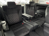 ぜひ厳選したドイツプレミアムブランドのお車を、見て・触って・比べてください!