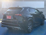 当店は新車販売・中古車販売・車検・整備・鈑金塗装・用品販売・自動車保険を取扱い、カーライフの総合店舗です。