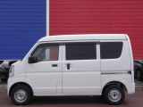 外観ぼ状態も良好です。ミッションはMTモード付5GAS(5速オートギヤシフト)で沢山の重い荷物を積んだ状態で坂道を上る力が強いことが特徴です。エアコン、パワステ、アマブレ、ABSも標準装備です(^^)!