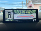 【360°ビューモニター】専用のカメラにより、上から見下ろしたような視点で360度クルマの周囲を確認することができます☆死角部分も確認しやすく、狭い場所での切り返しや駐車もスムーズに行えます。