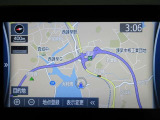 純正ナビで、慣れない道も旅先も安心。