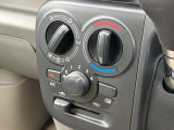 エアコンもついておりますので、快適な温度で運転が出来ます。