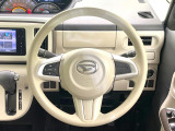 【ステアリングスイッチ】運転中、前方から目線をそらすことなく、オーディオ等の操作が可能な便利機能!安心&快適なドライブを演出してくれます♪
