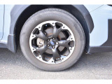 純正17インチアルミホイール付タイヤサイズは225/60R17