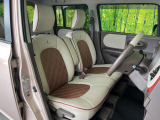 運転席シート廻りは使用感も少なく、良好な状態となっています。丁寧に使われていたことがよくわかりますね。
