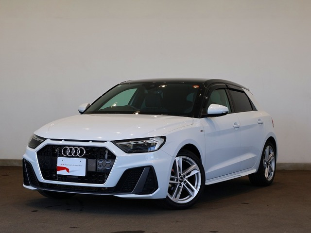 A1スポーツバック25 TFSI Sライン