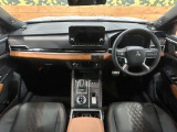 アウトランダー PHEV 2.4 P 4WD 