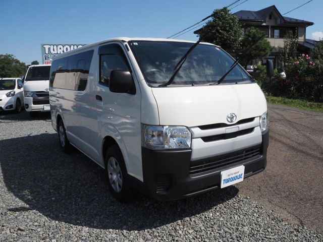 ハイエースバン 2.8 DX ロング ディーゼル 4WD 