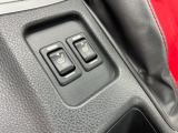 気になる車はすぐにお問い合わせください!画面右側の0066から始まる無料ダイヤルからお問い合わせ下さい!専門スタッフがお車のご質問にお答えいたします!