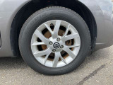 アルミホイール装着しております。185/65R15