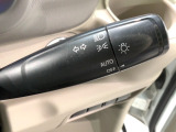 便利なオートライト付です。