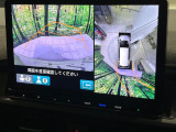 【マルチビューカメラシステム】専用のカメラにより、上から見下ろしたような視点で360度クルマの周囲を確認することができます☆死角部分も確認しやすく、狭い場所での切り返しや駐車もスムーズに行えます。
