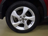 装着タイヤ(215/60R17)純正アルミホイール付き夏タイヤ