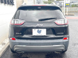 ●当店では第三者機関による車両品質鑑定を導入し、修復歴車を排除。鑑定書が発行されますので、ぱっと見ただけでは分からない箇所まで納得した上でご検討いただけます。※一部未実施の場合がございます。