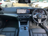 スポーティーな室内もM50の魅力です!室内も使用感を感じさせません!