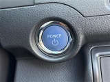 気になる車はすぐにお問い合わせください!画面右側の0066から始まる無料ダイヤルからお問い合わせ下さい!専門スタッフがお車のご質問にお答えいたします!