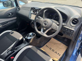 運転席&助手席☆弊社併設のクリーニングルームで車内外のクリーニングを行いました☆