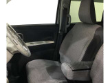 見通しのよいすっきりとした視界で、誰でも運転しやすいです。運転のしやすさは疲れにくさにも繋がりますよ♪