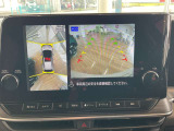 アラウンドビューモニターで駐車や幅寄せも安心ラクラクです。