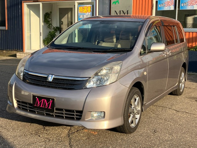 アイシス 2.0 プラタナ 4WD 