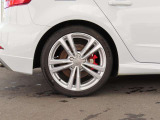 品質に自信があるからこそ、充実の保証内容をご用意しました。愛車を手放すまで、安心してドライブをお楽しみいただくお手伝いをさせていただきます!