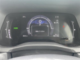 【スピードメーター】メーターがシンプルで見やすく運転しやすいですね。