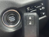 気になる車はすぐにお問い合わせください!画面右側の0066から始まる無料ダイヤルからお問い合わせ下さい!専門スタッフがお車のご質問にお答えいたします!