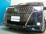 LEDヘッドライトとフォグランプのコラボです。雨や雪の日も安心!フォグランプがお車の存在を際立たせますね♪