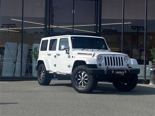 ラングラーアンリミテッド サハラ 4WD本革シート 修復歴無し
