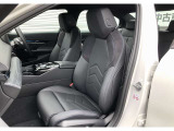 多くのかたがドイツ車に求められるのがしっかり造り込まれたシート。長距離移動時の疲労軽減はもちろん、しっかり運転姿勢をキープできる形状など、ぜひオーナーとなって体感してください。