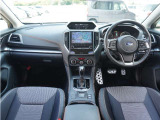 ◆視界広々で非常に運転しやすくロングドライブでも疲れを感じさせないすっきりとまとまったインパネ周りです。