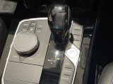 ぜひ厳選したドイツプレミアムブランドのお車を、見て・触って・比べてください!